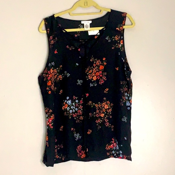 Persaya Tops - NWT Persaya Wild Flower black sleeveless top